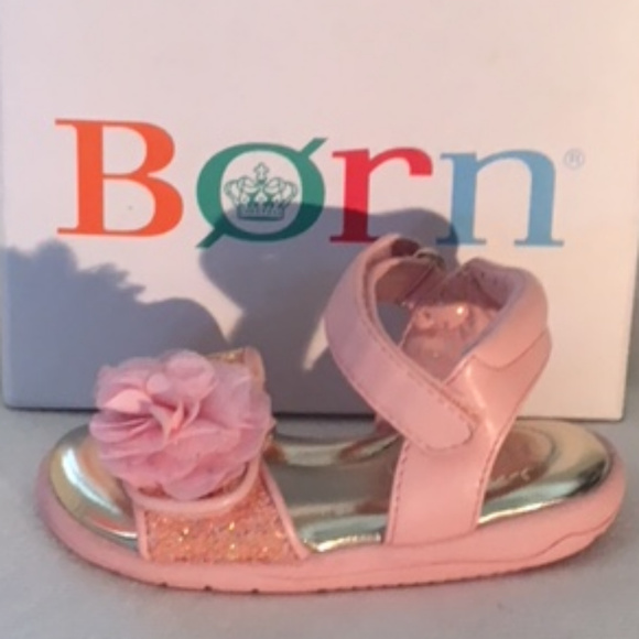 Born Kids Shoes - Little Kids Size 5 - Picture 2 of 4